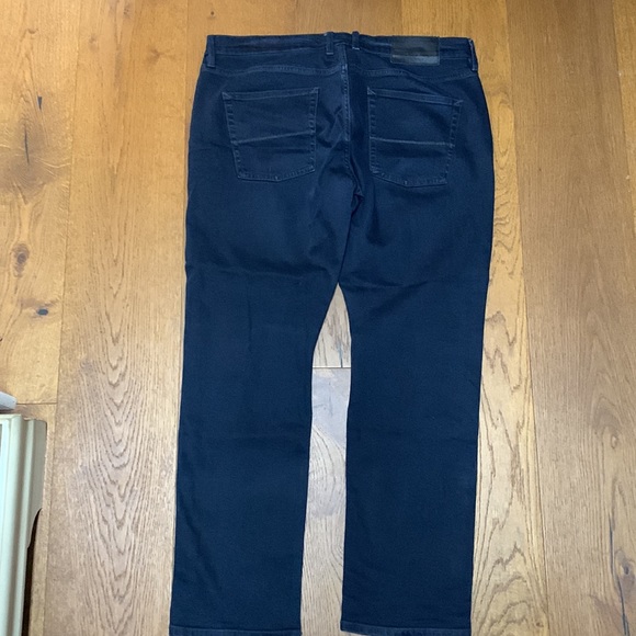 Ben Sherman Jeans - Picture 2 of 3